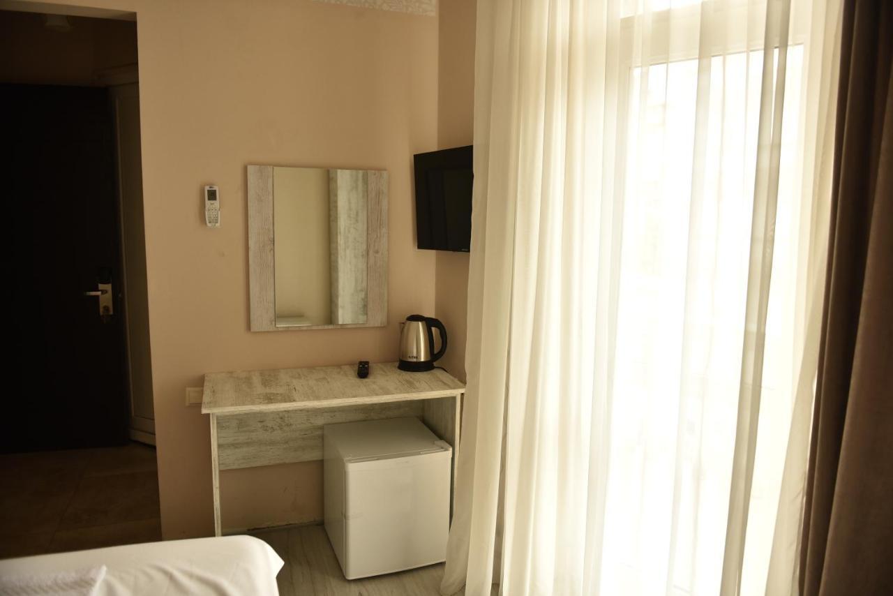 Prime Hotel Batumi Exterior photo