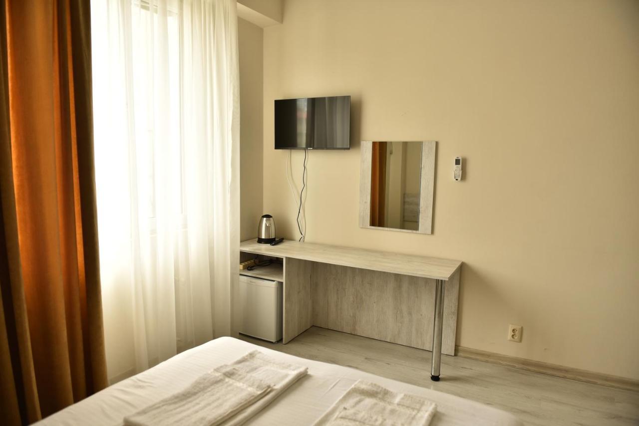 Prime Hotel Batumi Exterior photo
